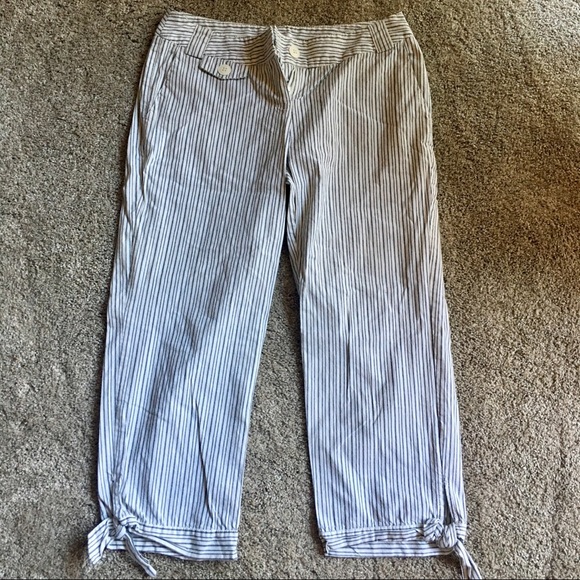 White House Black Market Pants - White House Black Market Capris